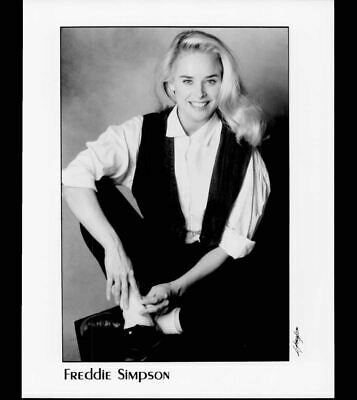Early days of Freddie Simpsons. Know about her Early life, parents, educational background, siblings